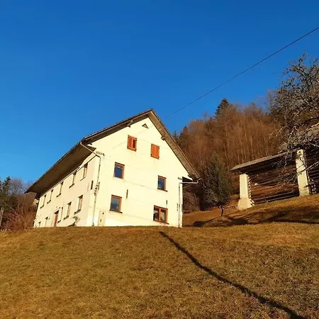 Miklavzeva Hisa With A Bread Oven Дом отдыха Железники
