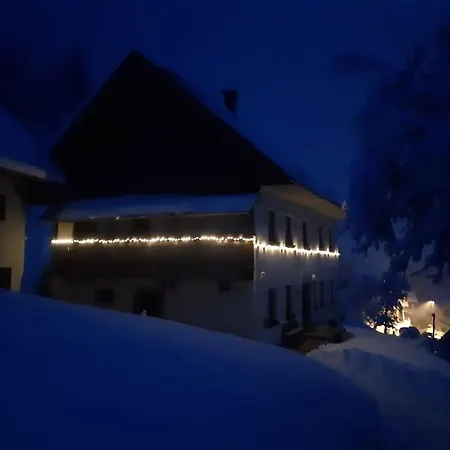 Miklavzeva Hisa With A Bread Oven
