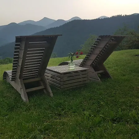 Miklavzeva Hisa With A Bread Oven Vikendica *